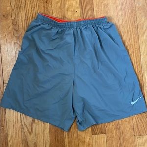 Nike Dri Fit Lightwght Athletic Shorts w/ Spandex
